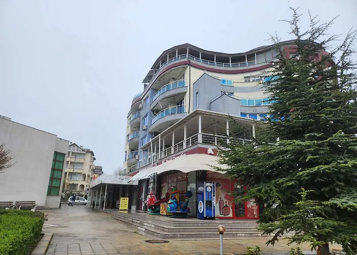 на център Apartament